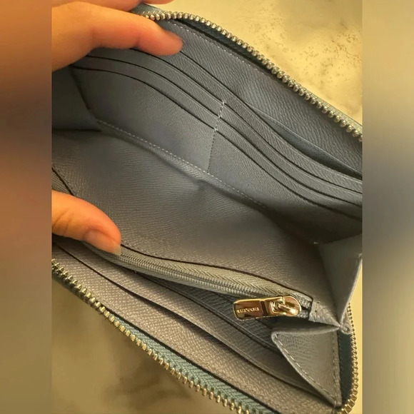 Coach accordion wallet Metallic blue - Picture 10 of 14